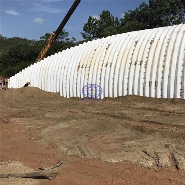 hot galvanzied corrugated steel pipe 